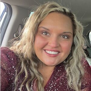 Meet your Posher, Victoria